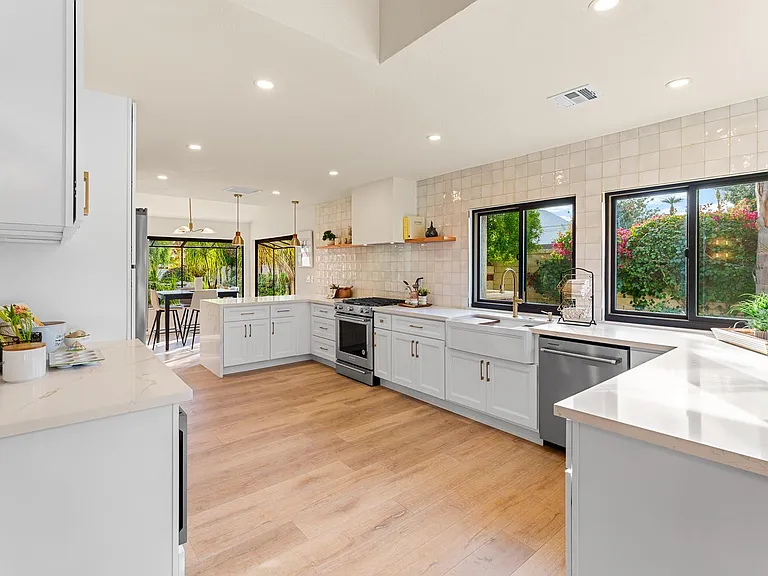 44350 Michigan Ct — Photo 35