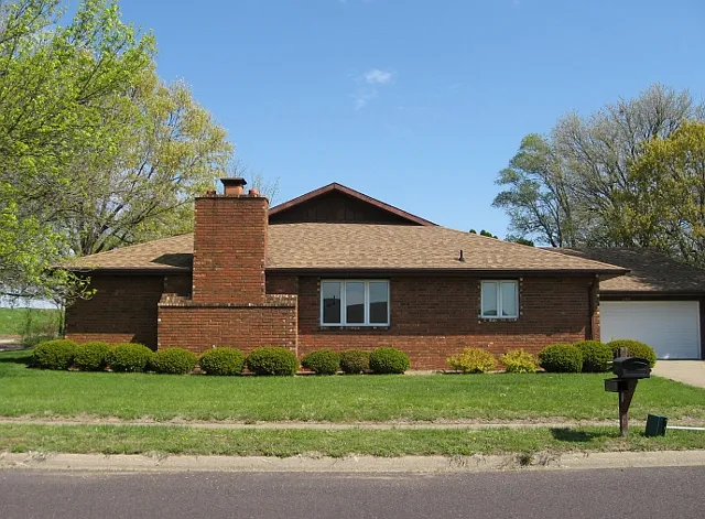 1301 Rosemary Rd photo 1