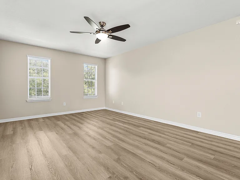 8457 Karpeal Dr — Photo 53