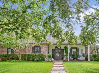 312 W Plantation Ridge Ct, Baton Rouge, LA 70810