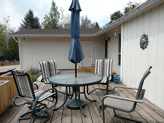 Front deck