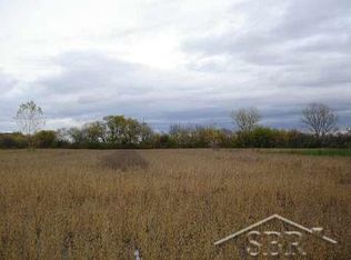 Mackinaw Rd, Saginaw, MI 48604