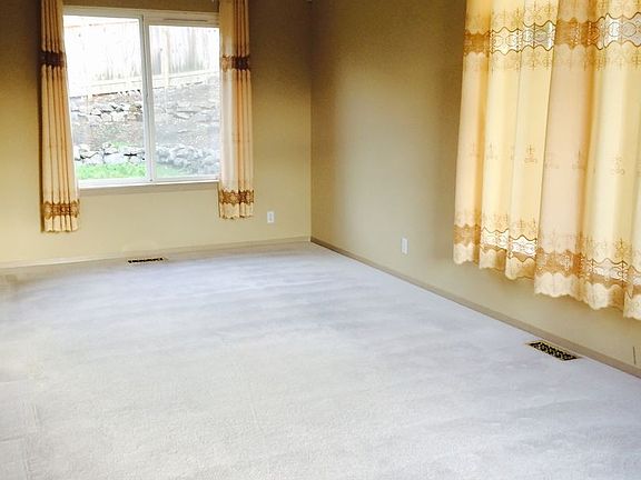 2nd image of 15642 NE 106th Ct