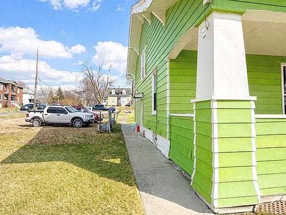 2nd image of 388 N Perry St