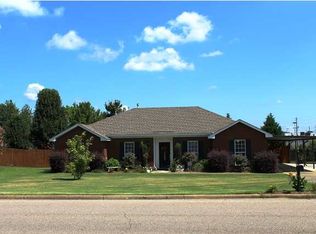1835 Seasons Dr, Prattville, AL 36066