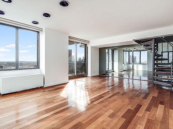 1st image of 52 E End Ave #2122A
