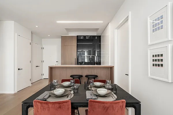 Sold by Nest Seekers International | media 12