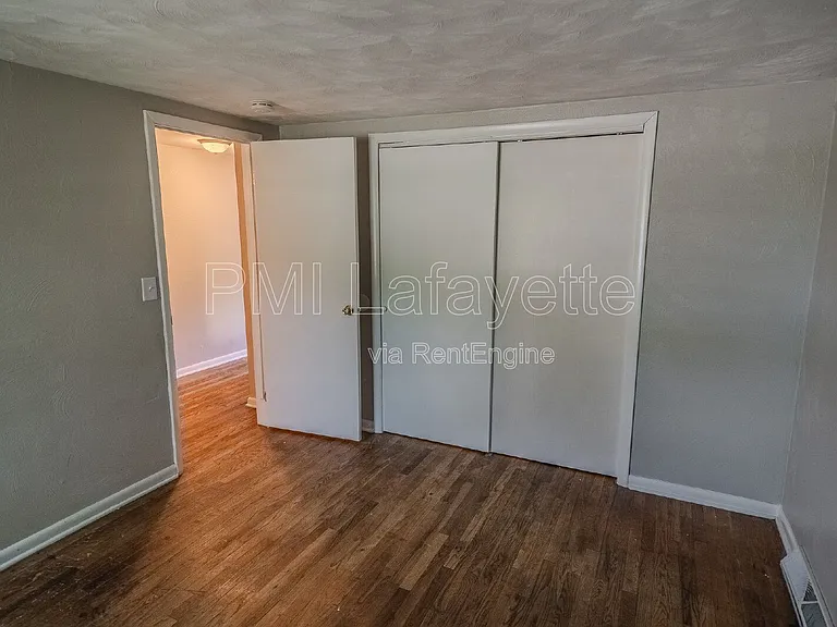 436 Lamplighter Ln — Photo 11