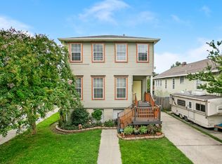 3300 Upperline St, New Orleans, LA 70125