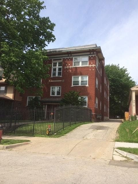 1st image of 3022 McGee St