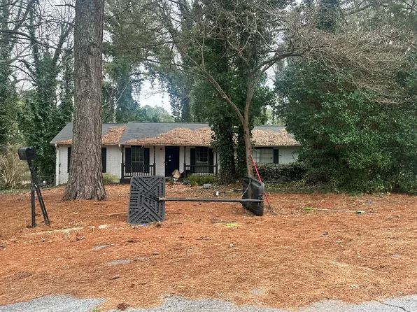 7747 Lark Ct, Jonesboro, GA 30236