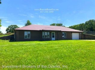 366 State Highway O, Highlandville, MO 65669