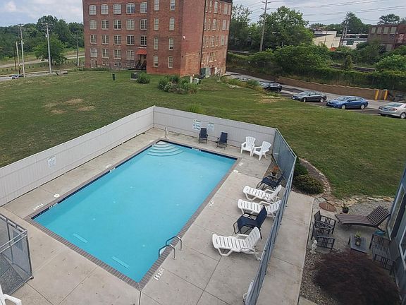 4th image of 10335 Detroit Ave APT 12