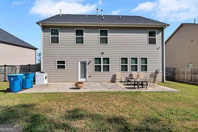 5 bed, 3.5 bath, $2,100 — Photo 3