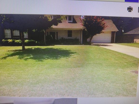 3rd image of 1009 Bobwhite Ln
