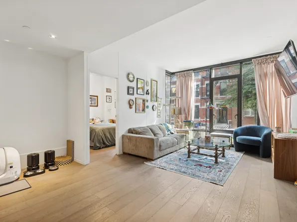 429 Kent Avenue image 2 of 9