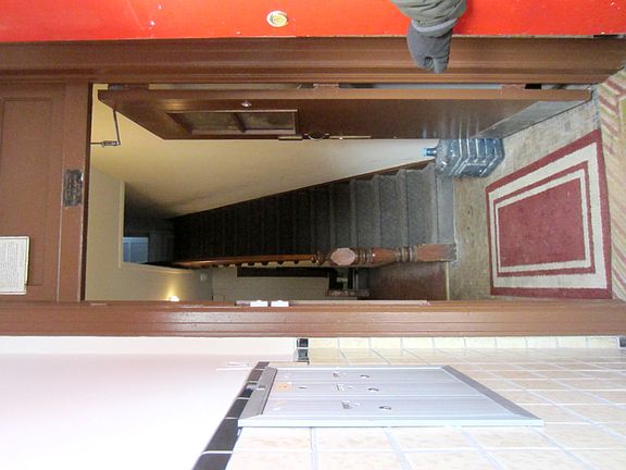 2nd image of 3553 Holland Ave APT 1