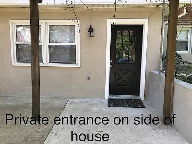 1 bed, 800 sqft, $1,600 — Photo 2