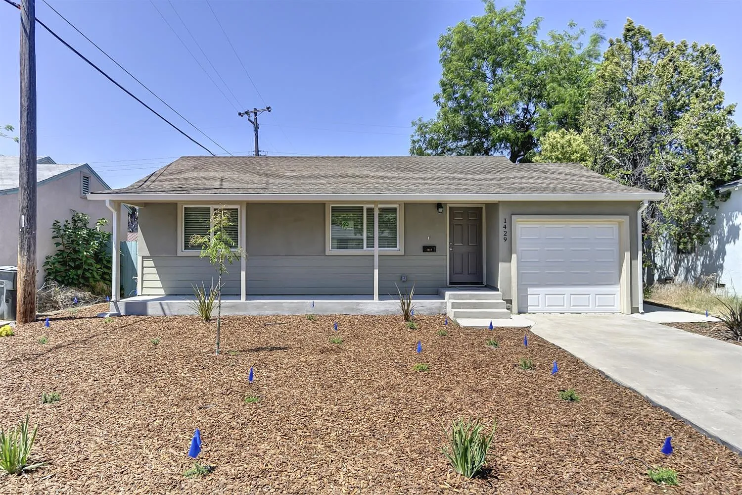1429 Stoddard St photo 1