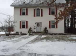 25-27 Johnson Pl, Newton, MA 02466