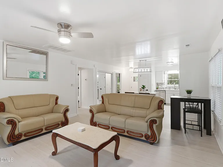 712 Branniff Dr — Photo 6