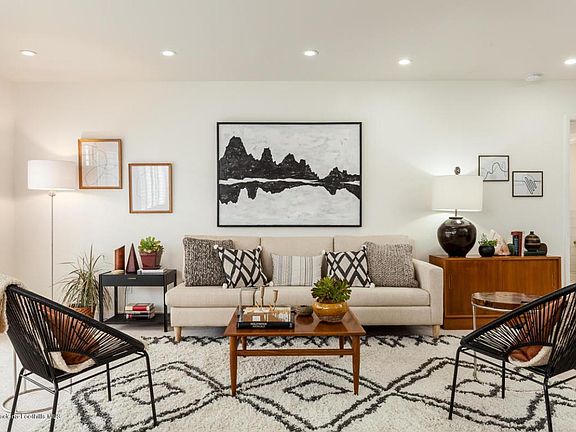 3rd image of 420 S Madison Ave APT 216