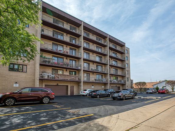 3rd image of 1380 Oakwood Ave APT 403