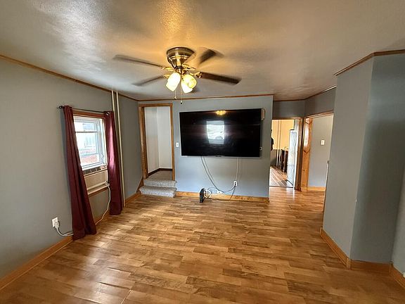 5th image of 1308 Jackson Ave