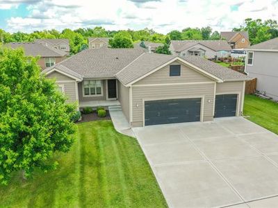 16911 Summit Dr, Belton, MO, 64012