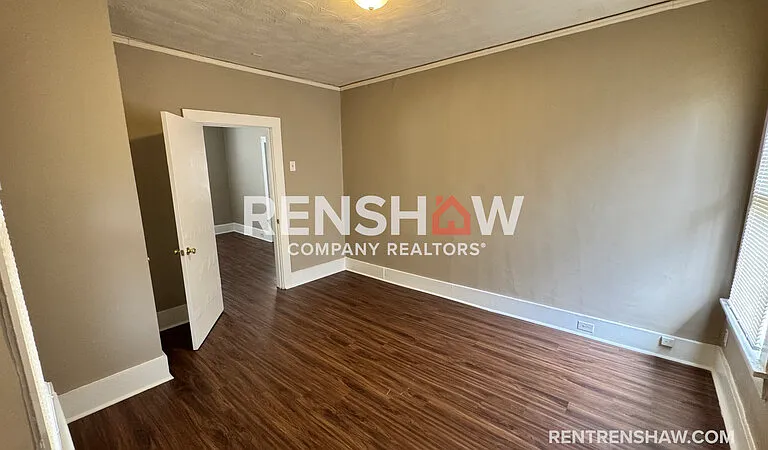 3644 Faxon Ave — Photo 3