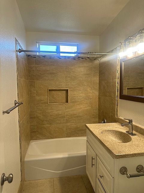 2nd image of 304 E 20th St