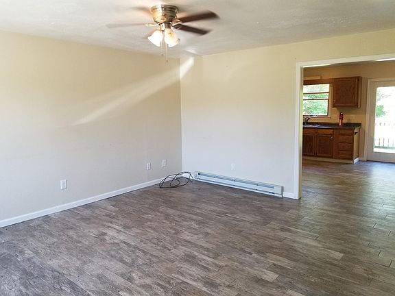 Spacious Beautiful Living Area