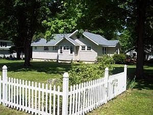 1st image of 2841 Forest Ave