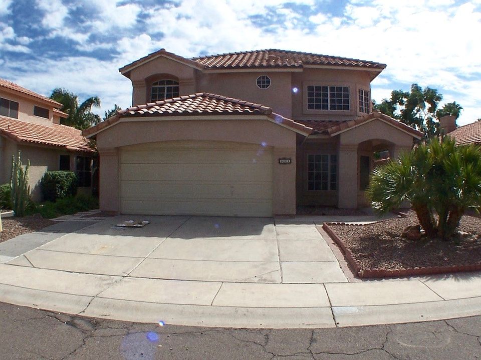 1st image of 921 W Sun Coast Dr