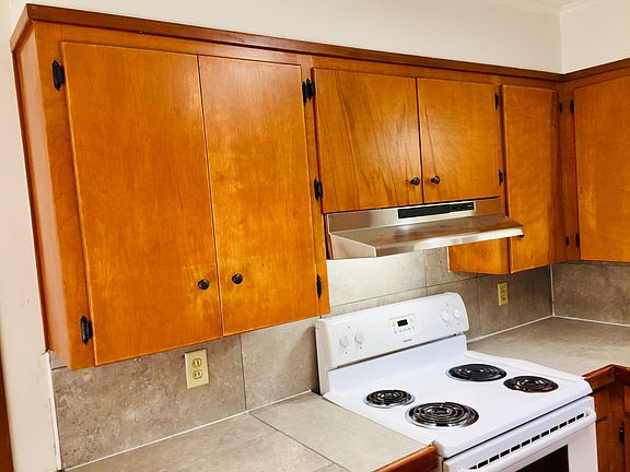 5th image of 200 Wortham Dr