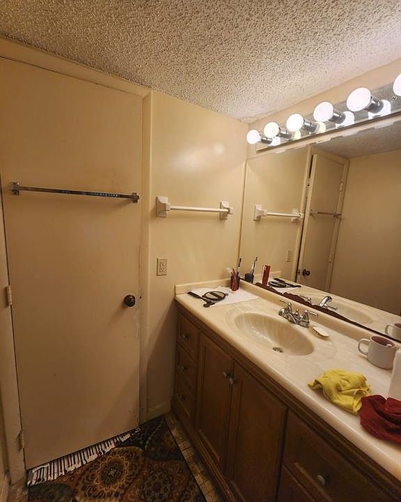 1st image of 5851 NW 62nd Avenue #105