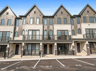 160 Densmore Rd #1203, Cobourg, ON K9A0X7