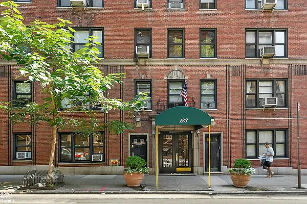 Rented by Berkshire Hathaway HomeServices New York Properties | media 6