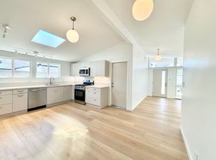 129 Ventura Ave, Oxnard, CA 93035