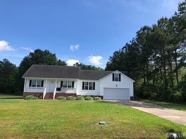 2nd image of 120 Taylors Ct