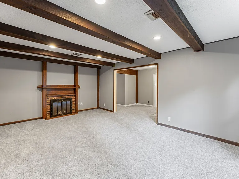 11106 Applewood Dr — Photo 38