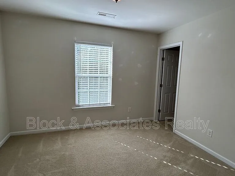 5147 Fiddlers Run Dr — Photo 7