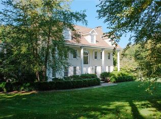 11 Litchfield Holw #B, Litchfield, CT 06759