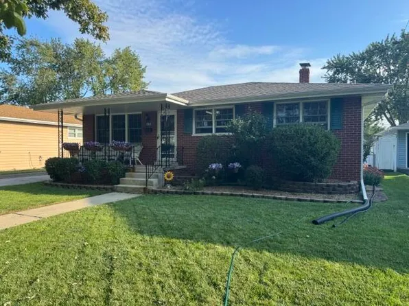 512 Osage Dr, Dyer, IN 46311