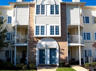 150 Naomi Ct, Levittown, PA 19057