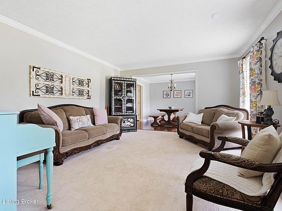 2nd image of 8800 Royal Oak Dr