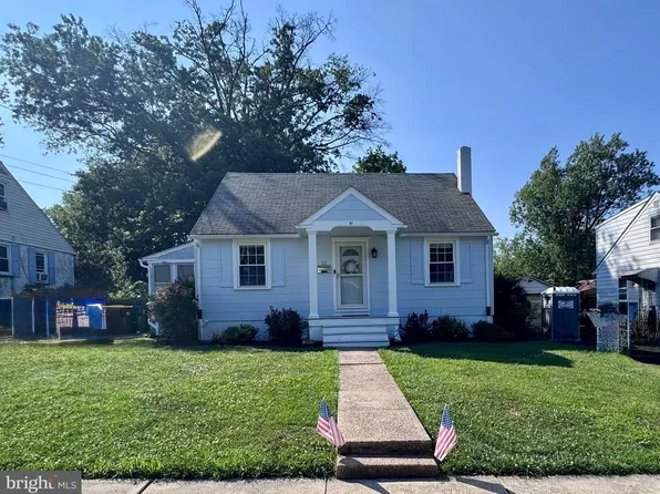 51 E School St, Hatfield, PA 19440