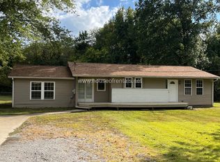 777 E Haney Rd, Carbondale, IL 62901