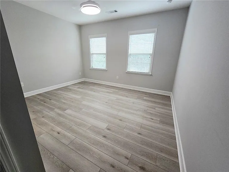 123 Barkley Ln — Photo 31