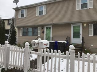 19 Pond St, West Warwick, RI 02893